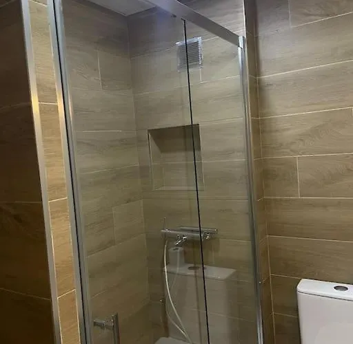 Apartamento Piso En El Centro De La Carihuela