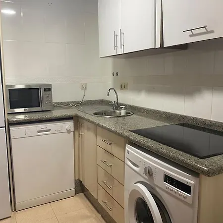 Piso En El Centro De La Carihuela Lägenhet