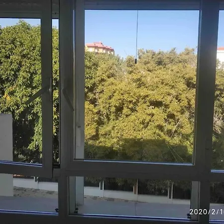 Piso En El Centro De La Carihuela * Торремолинос