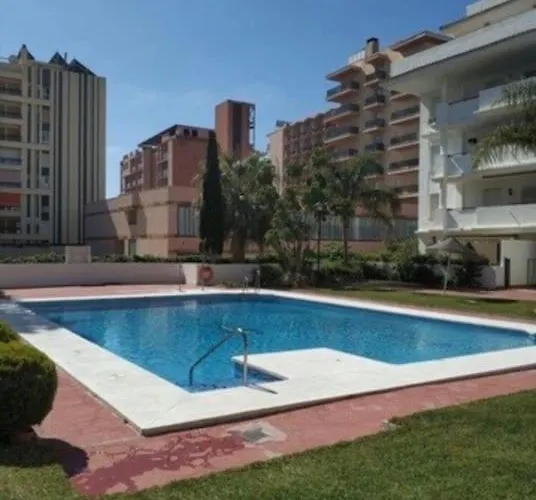 Piso En El Centro De La Carihuela