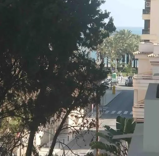Piso En El Centro De La Carihuela * Торремолинос